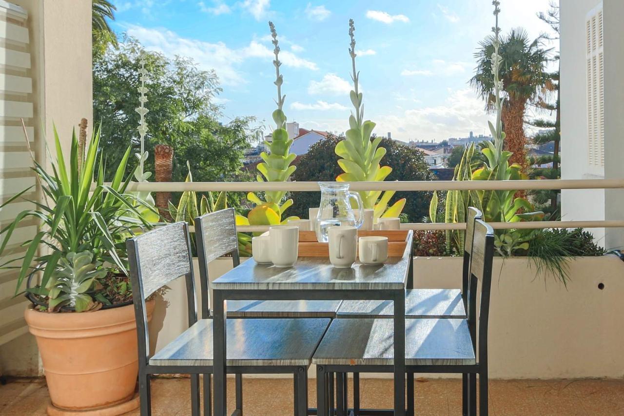 Beautiful Renovated With Ac And Terrace - Benakey Appartement